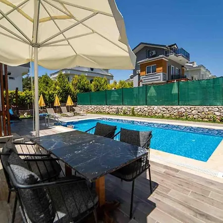فندق Ekin Villa, Oeluedeniz / / Tuerkiye *